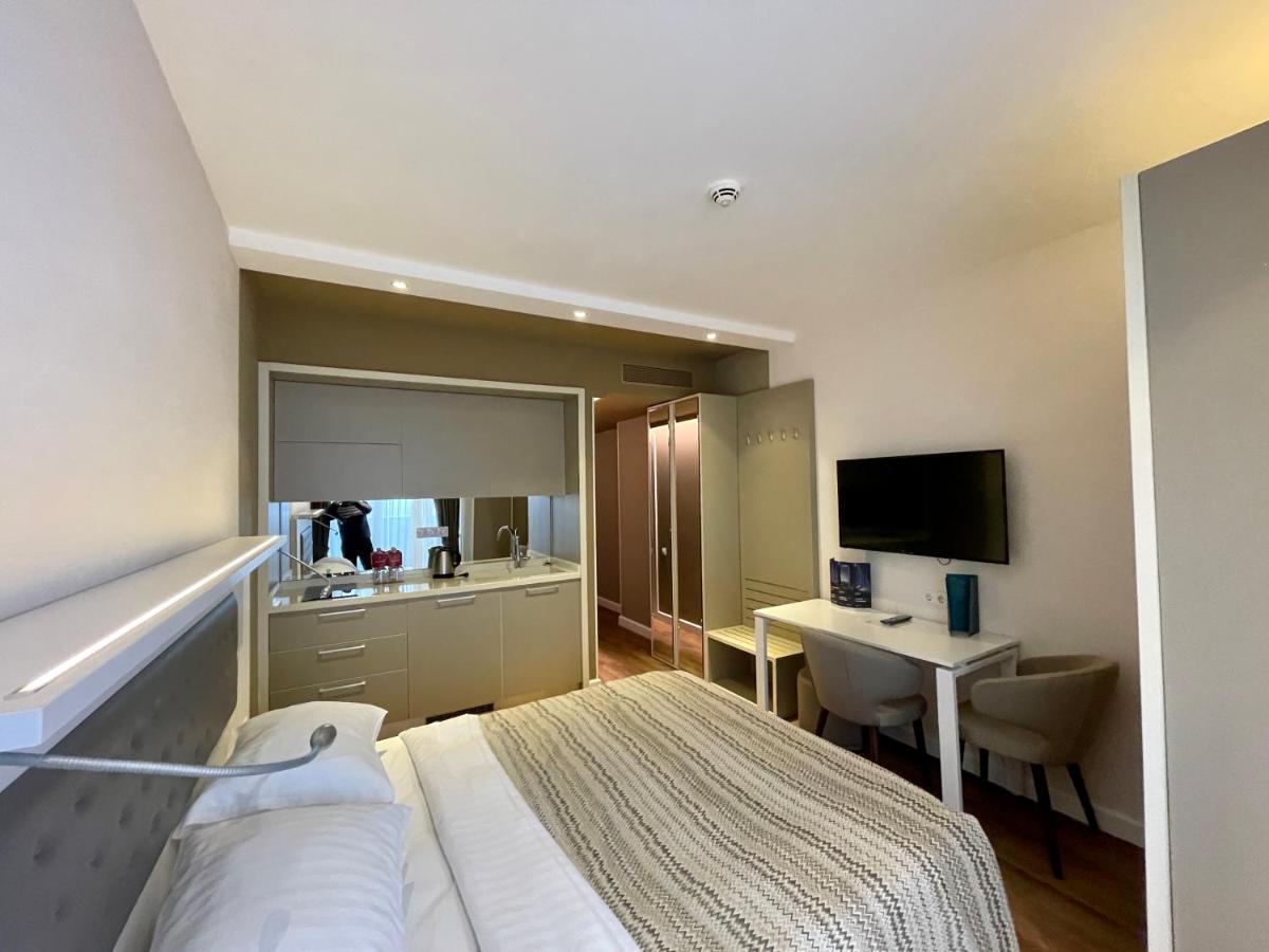 Batumi Continental Apartments מראה חיצוני תמונה