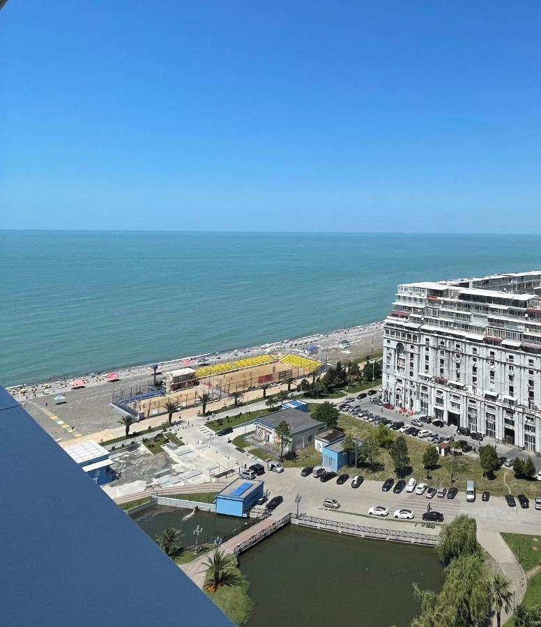 Batumi Continental Apartments מראה חיצוני תמונה